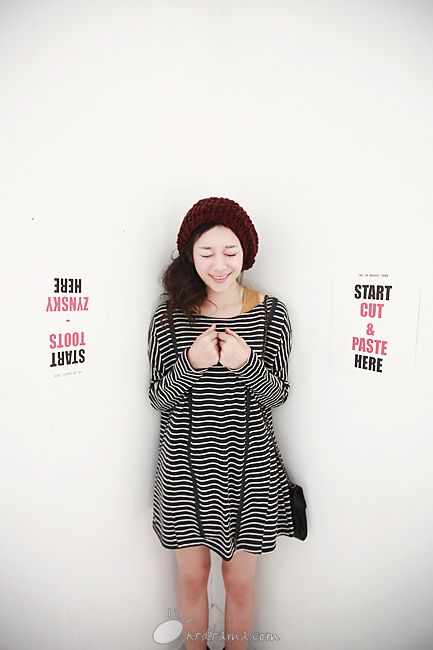 D394898_l.jpg
