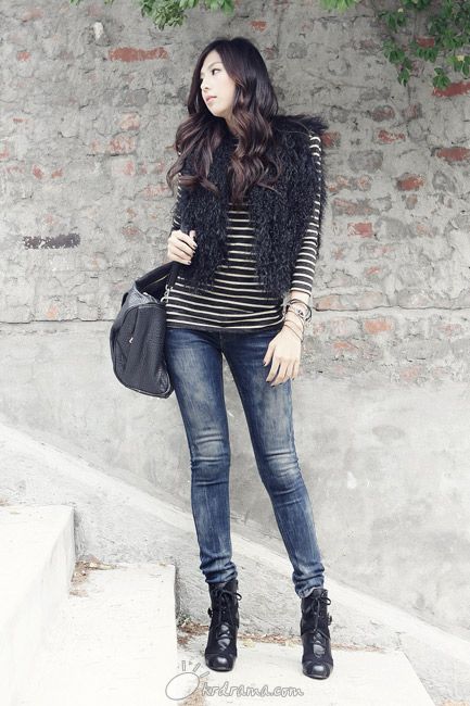 D404207_l.jpg