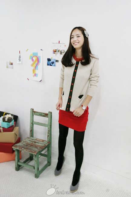 D403733_l.jpg