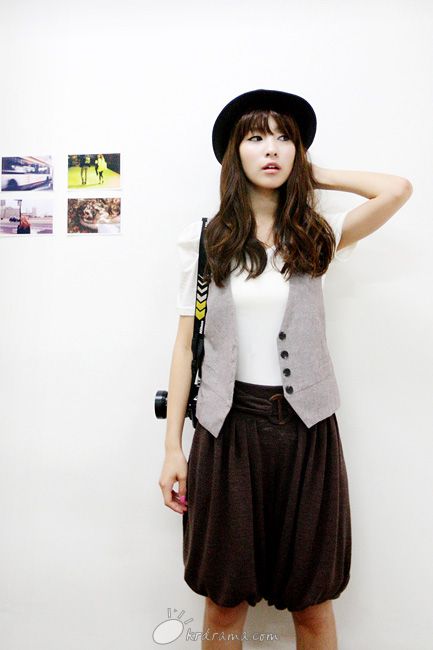 D394356_l.jpg