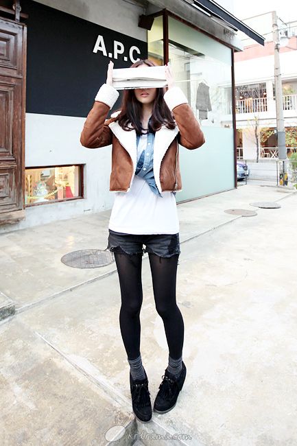 D412912_l.jpg