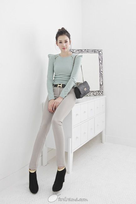 D416303_l.jpg