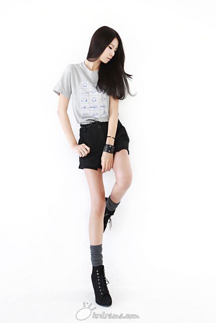 D418459_l.jpg