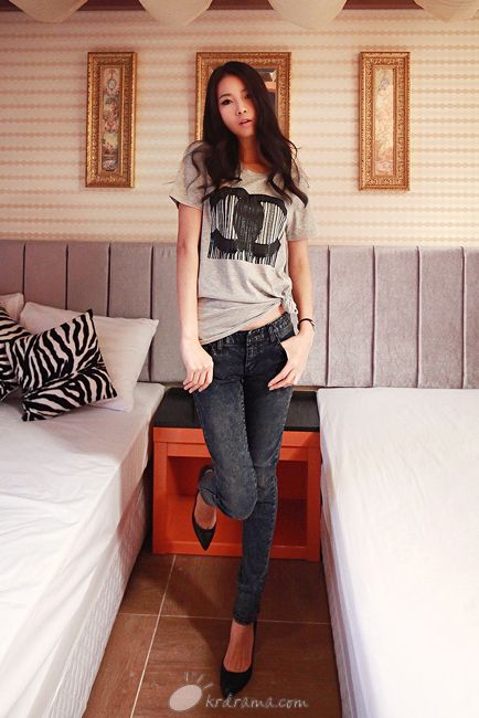 D423366_l.jpg