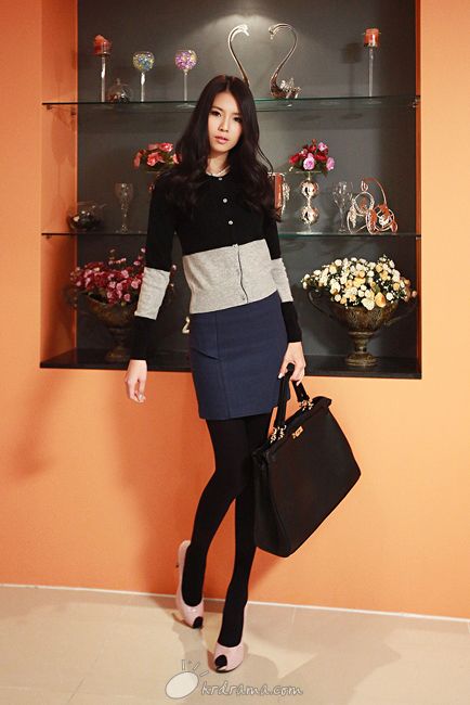 D423384_l.jpg