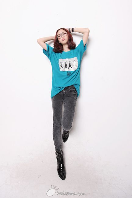 D425634_l.jpg