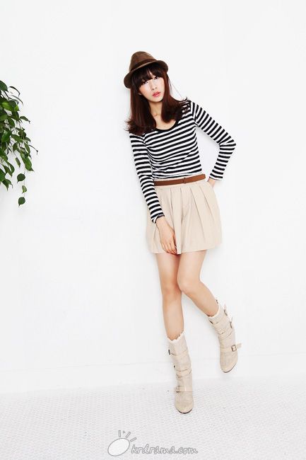 D437612_l.jpg
